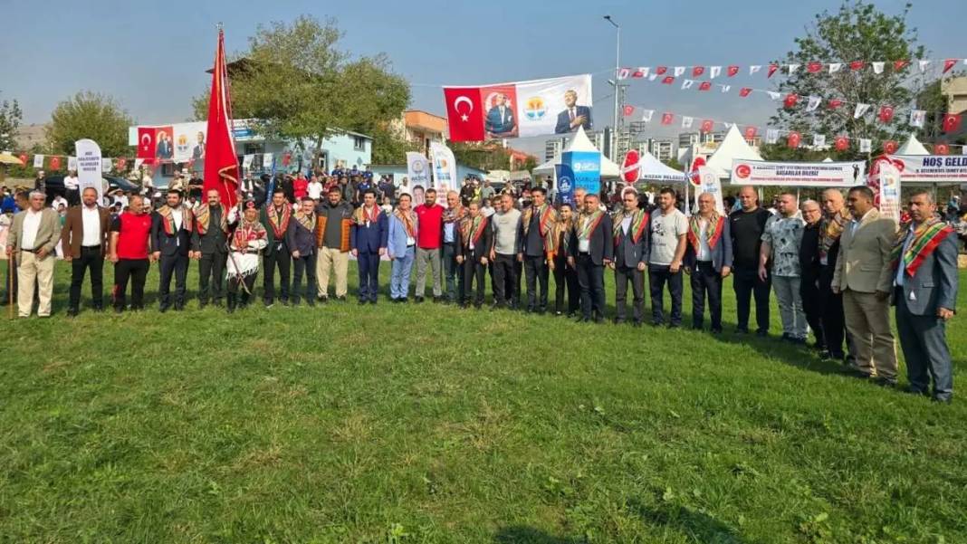 Adana Kozan’da 9’uncu Karakucak Güreşleri Nefes Kesti 4
